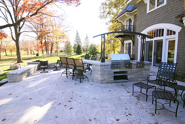 Yardscapes Golf Course Outdoor Kitchen Edina Minnesota