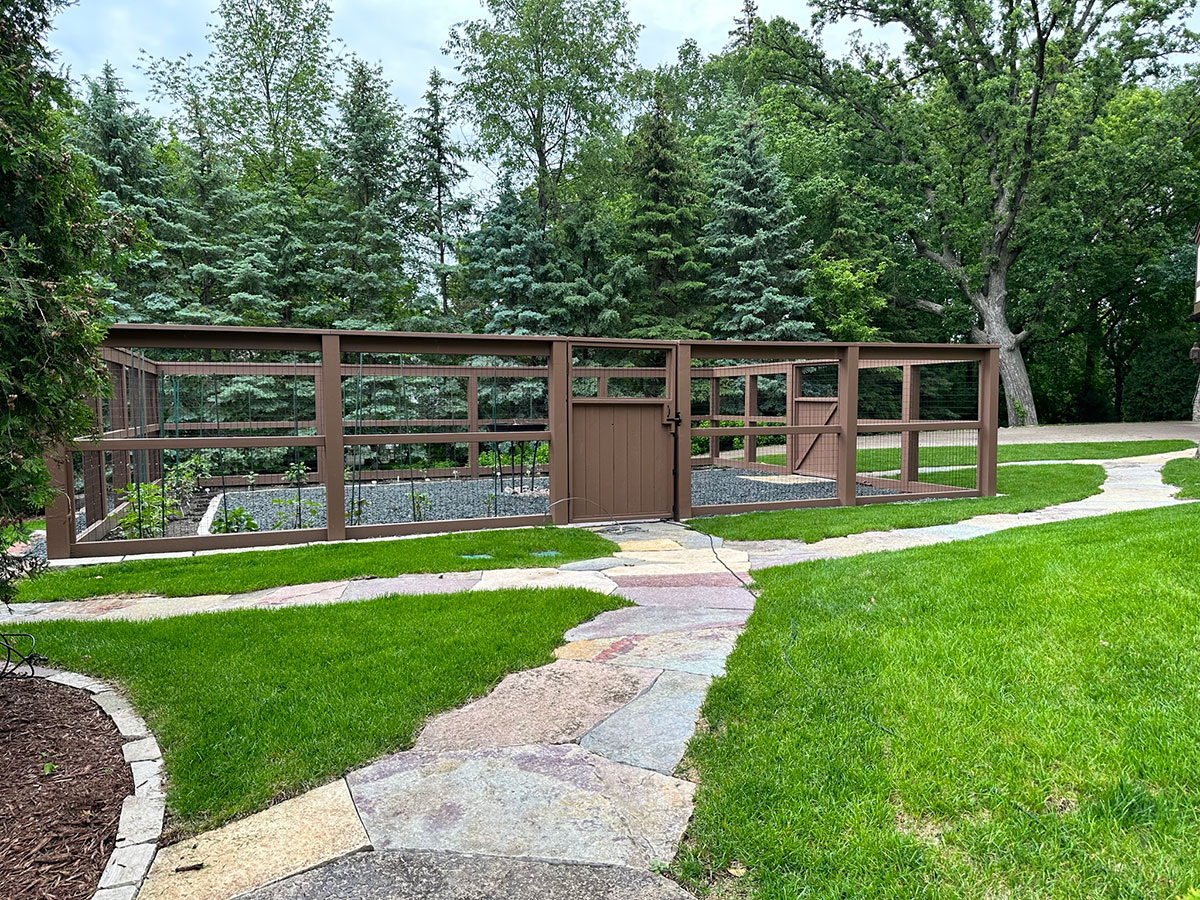 Edina, MN Garden-enclosure-with-grass-and-plants