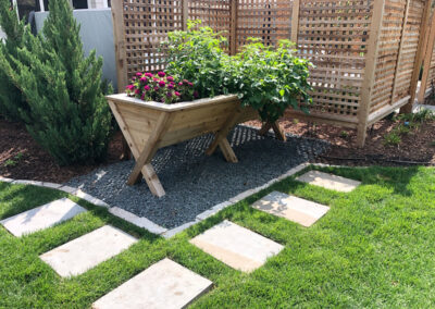 Minneapolis MN raised cedar planter