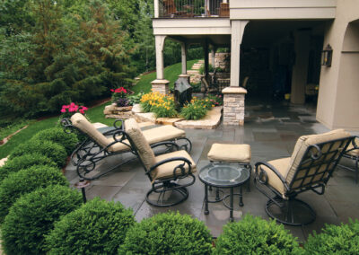 Landscaped Patio Sitting Area in Woodbury