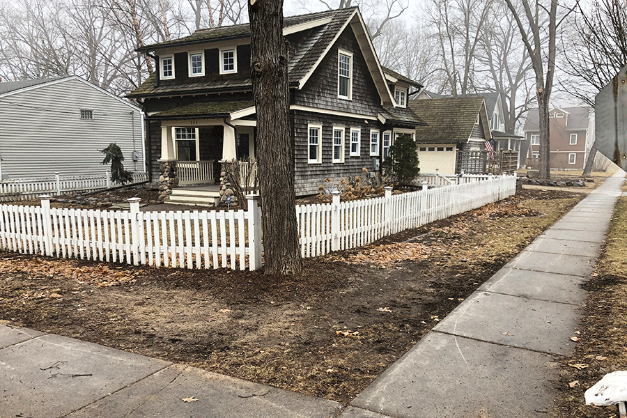Wayzata-Front-Curb-Appeal-Before